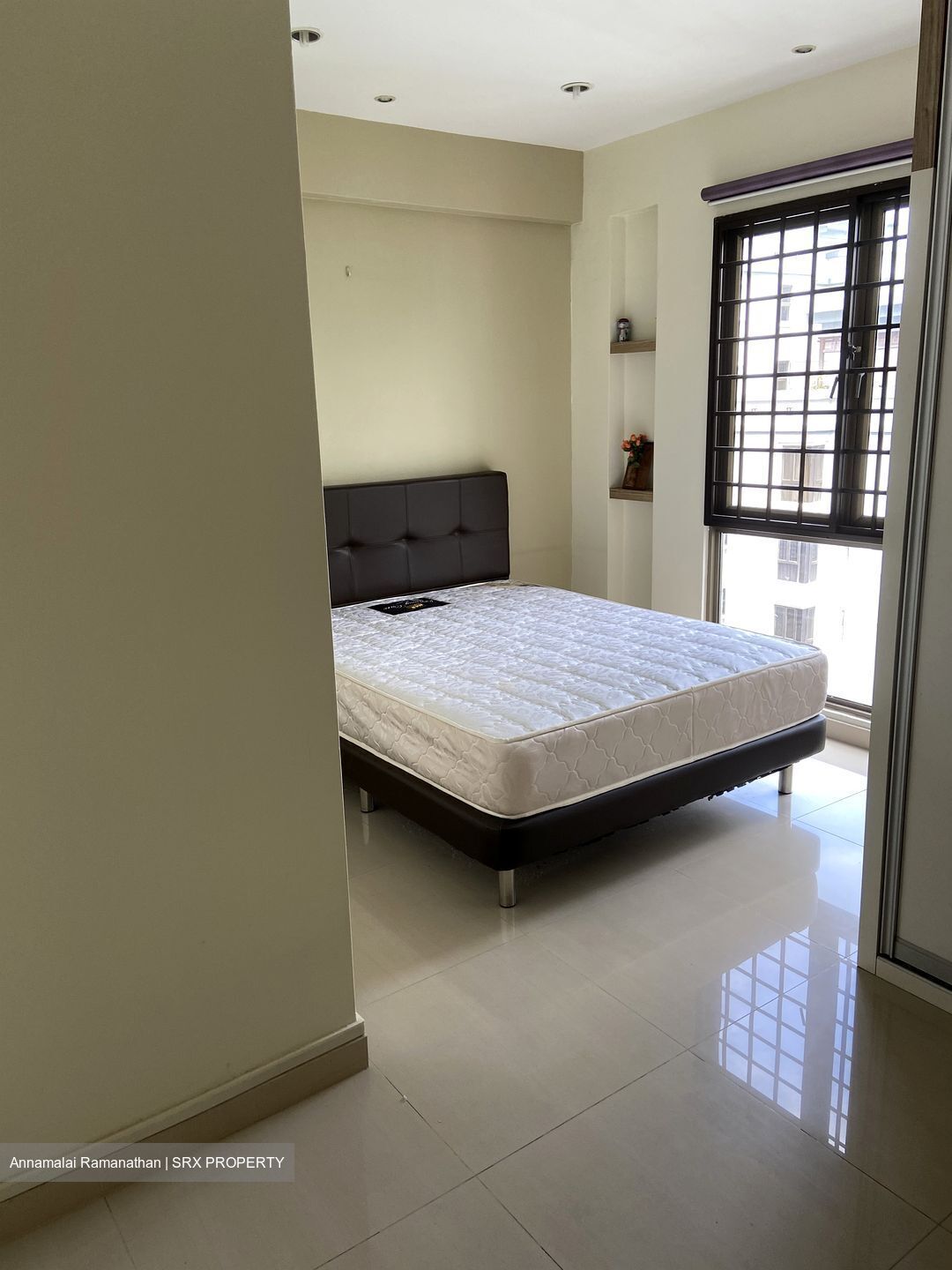 Parkview Apartments (D23), Apartment #502187371